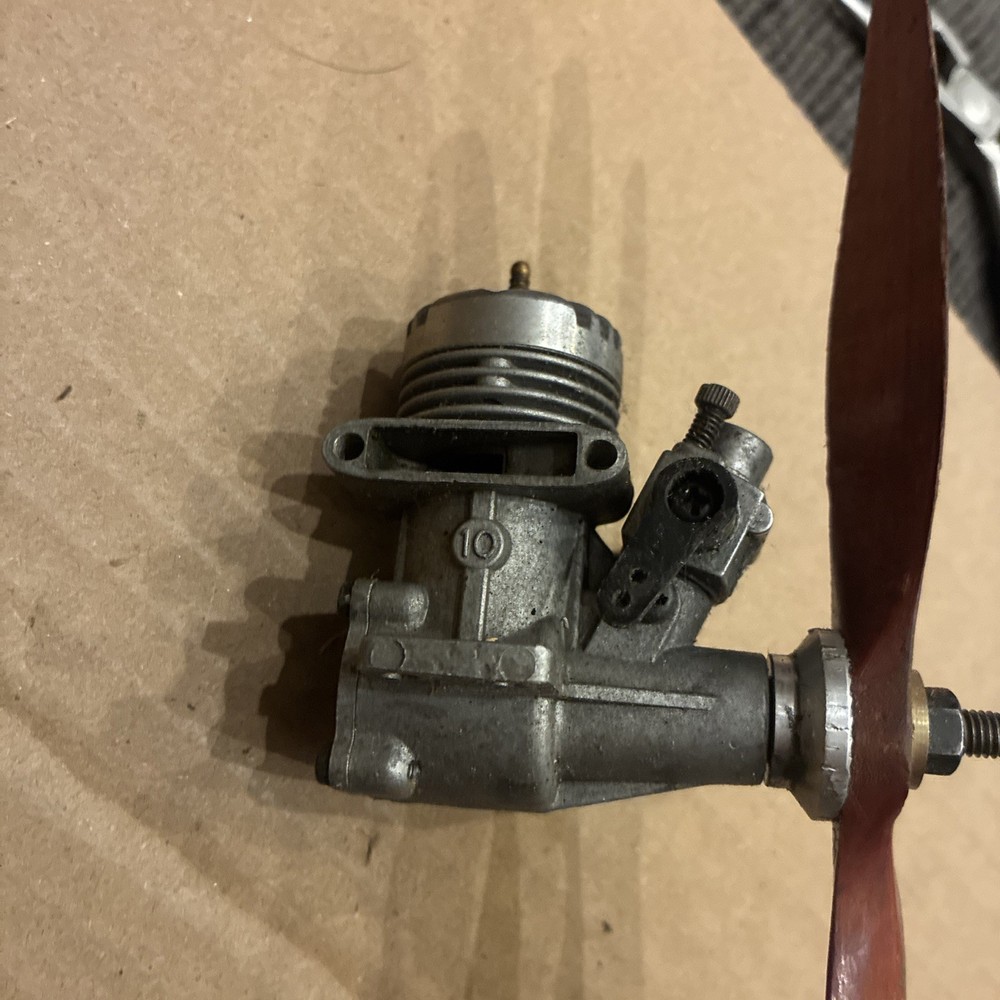 OS Engine O.S. Max 10 RC Model Airplane Engine Glow Motor Turns Has Compression
