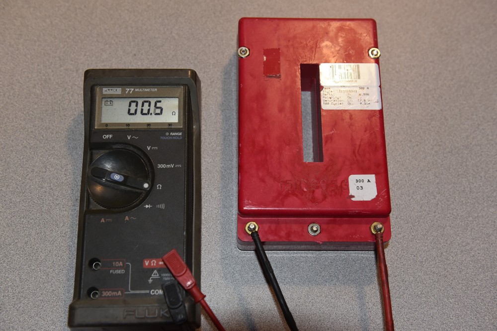 Style 151D995G03 300A Current Transformer