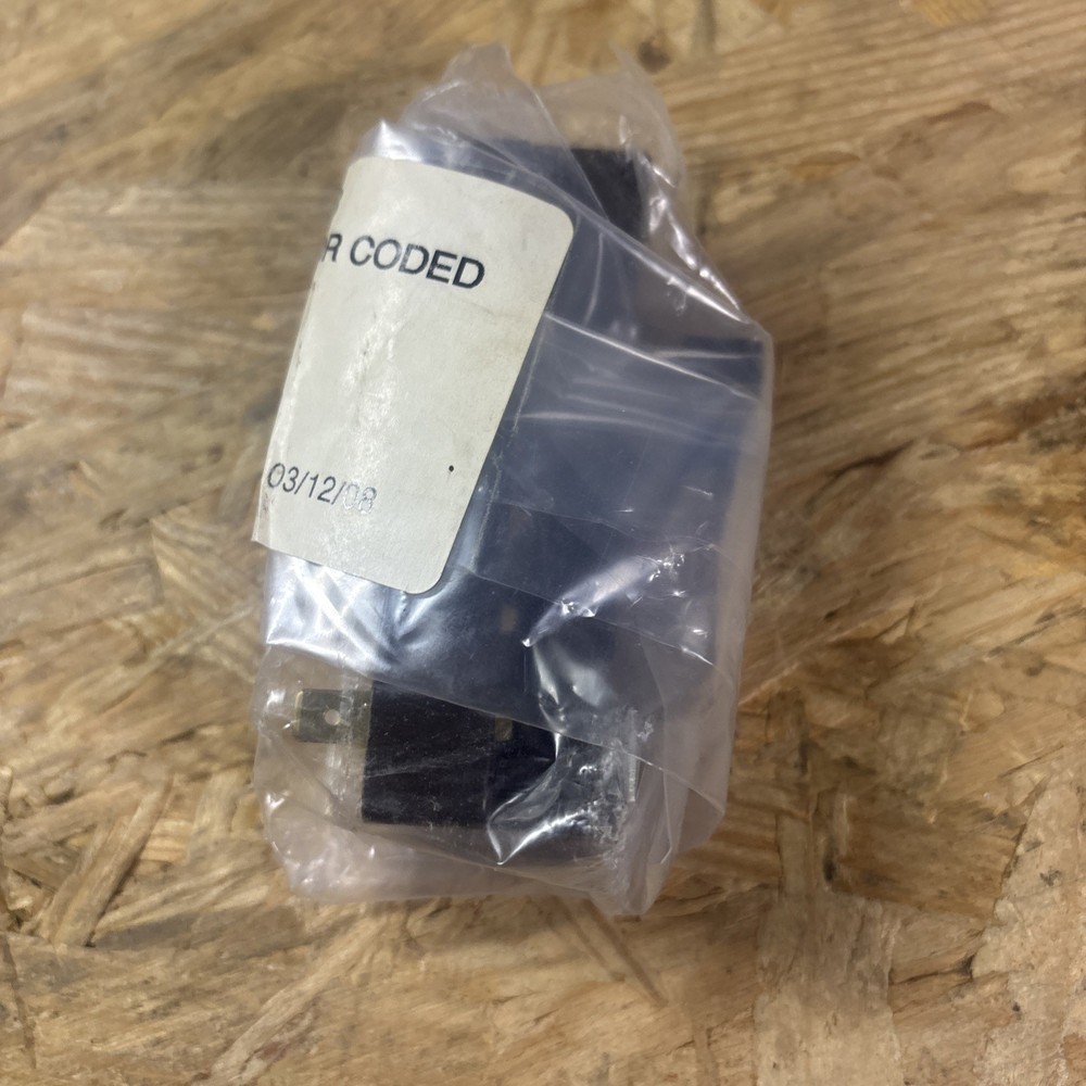 Daikin 802005013 Push Button Switch,3-Position