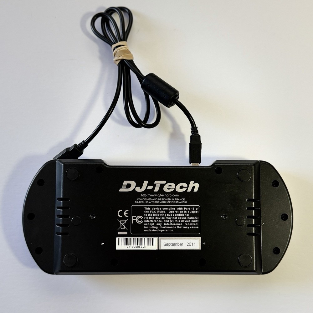 DJ Tech - PoketDJ - USB Powered DJ Software Controller