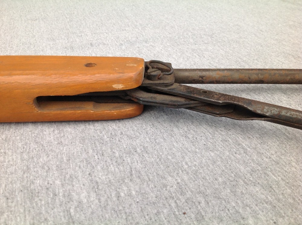 Underlever Air Rifle