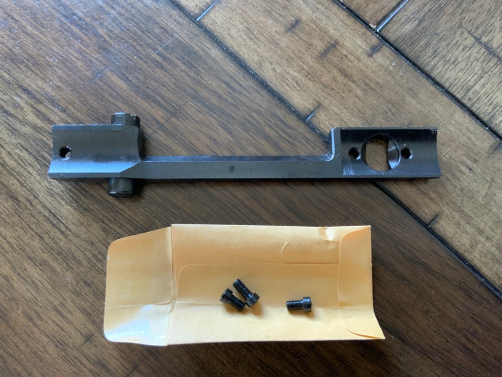 BROWNING SCOPE MOUNT BASE MODEL #1672 NEW IN WRONG BOX