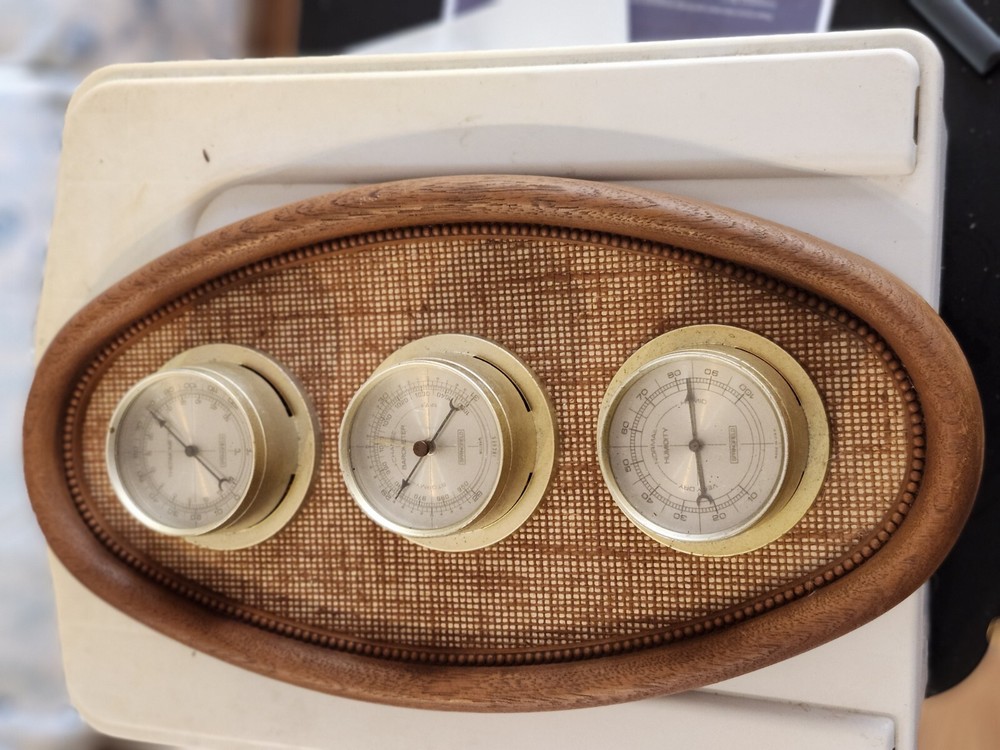vintage springfield weather station