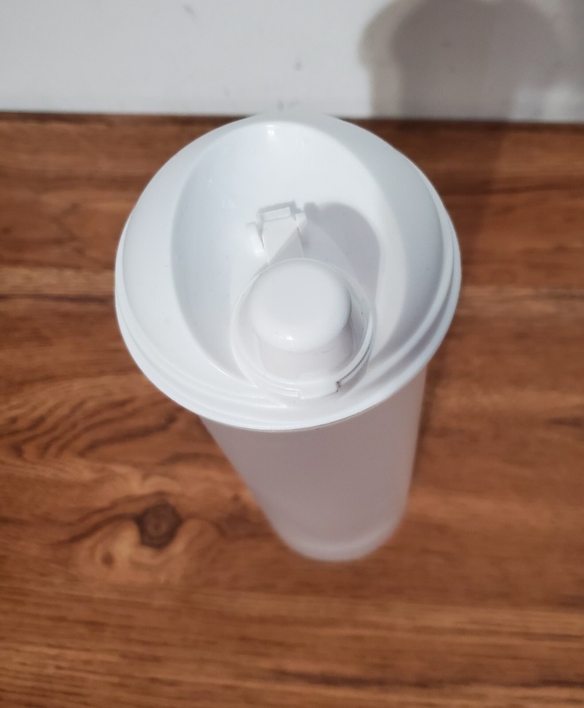 Measurement Mixing Drink Bottle Plastic 750 ML