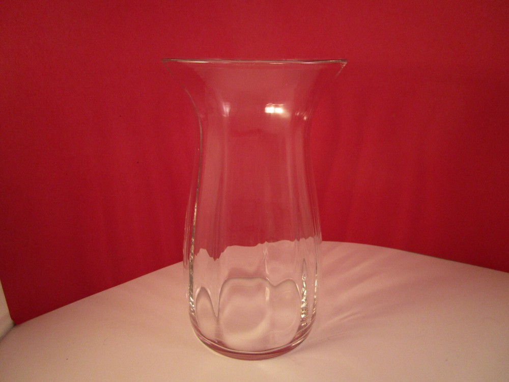 Vintage Clear Glass Ribbed Panel Carafe Vase