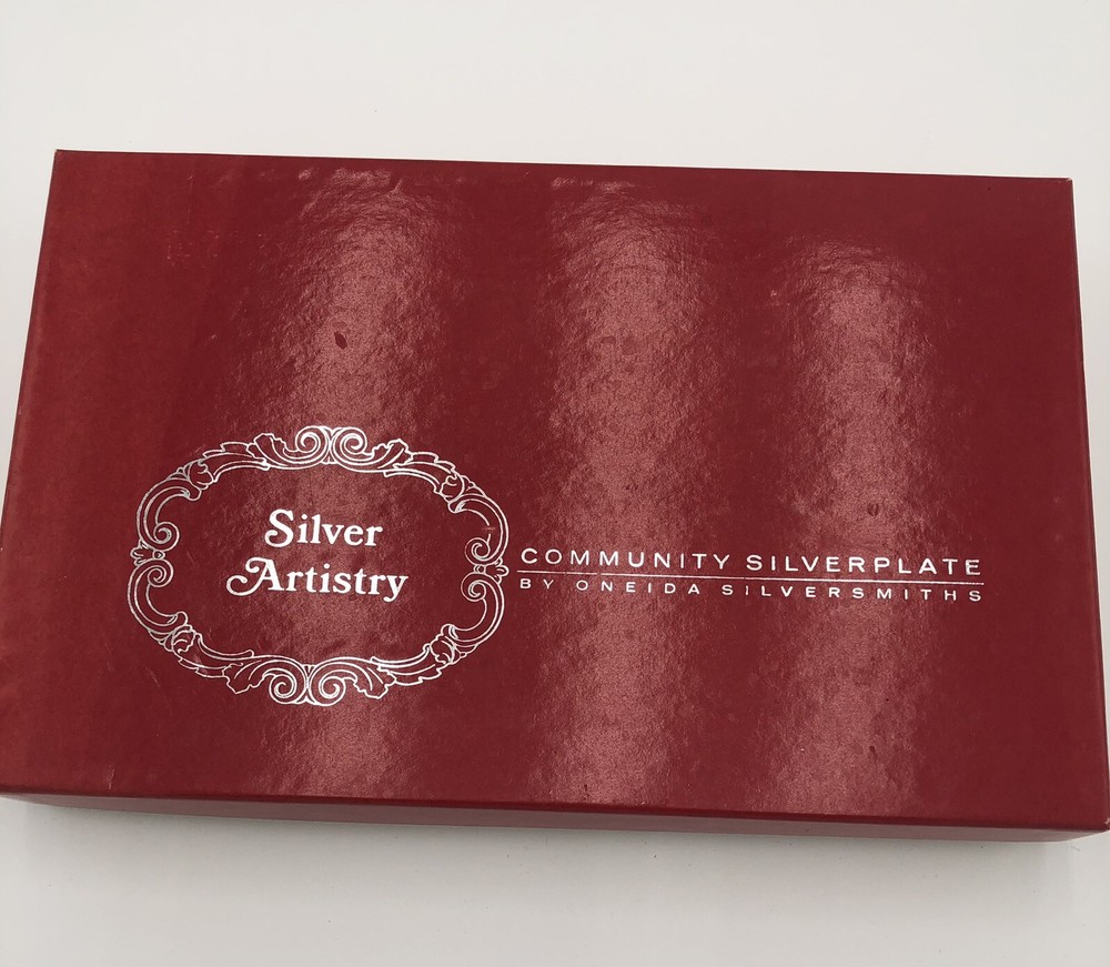 NIB Community Silversmith Nut Candy Dish Spoon Included.