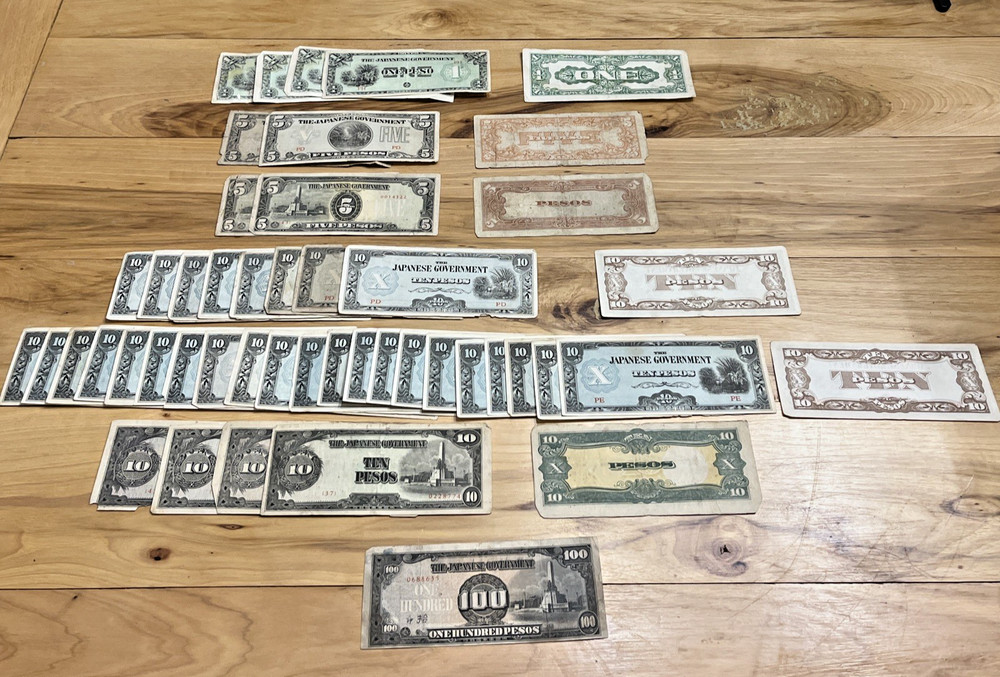 48 - Japanese Government WWII Notes Pesos