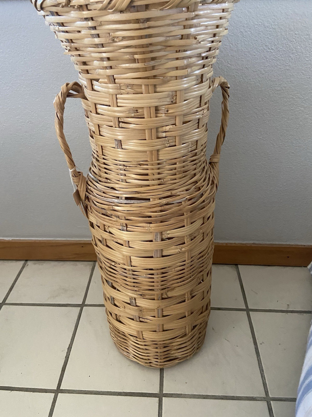 Vintage Boho Cane WalkingStick Umbrella Entryway Decoration Accent Wicker Rustic