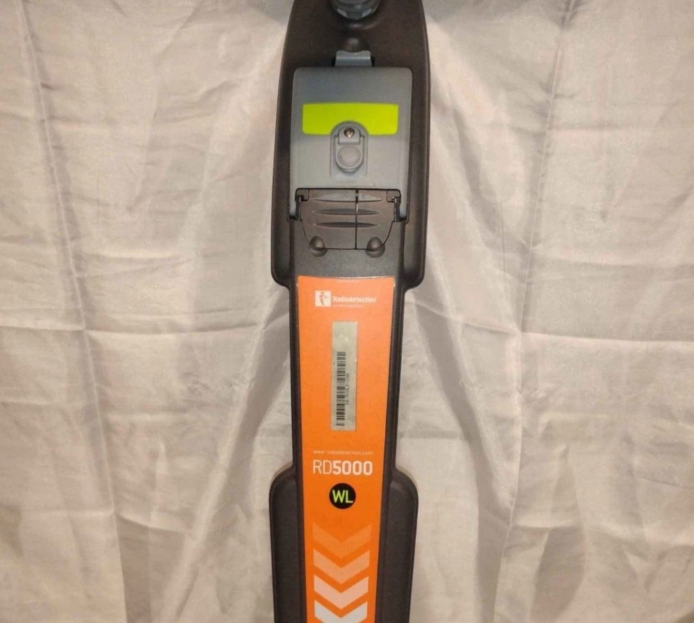 Radiodetection RD5000 Cable and Pipe Locator