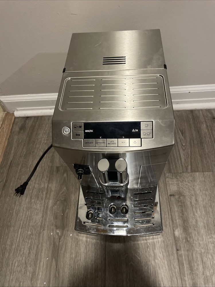 Delonghi Prima Donna S Deluxe Superautomatic coffee machine Works Missing Pipe