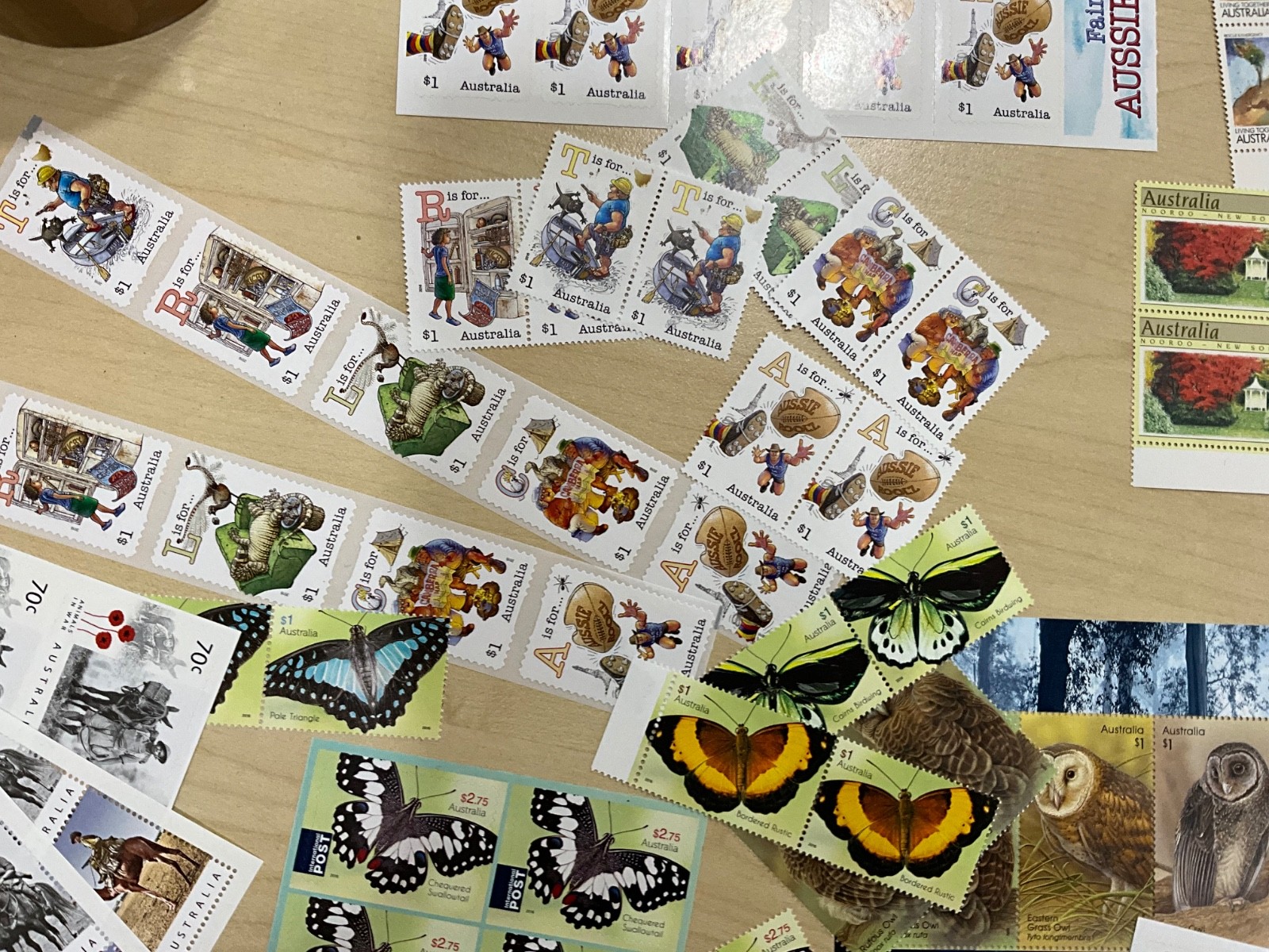 Australia stamps MNH modern Full Gum Face Value $1000+ xx132