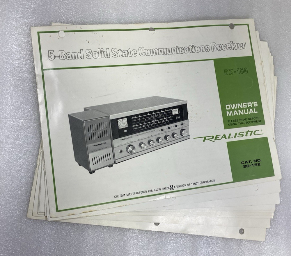 Realistic DX-160 Solid State Communications Receiver Powers On. READ