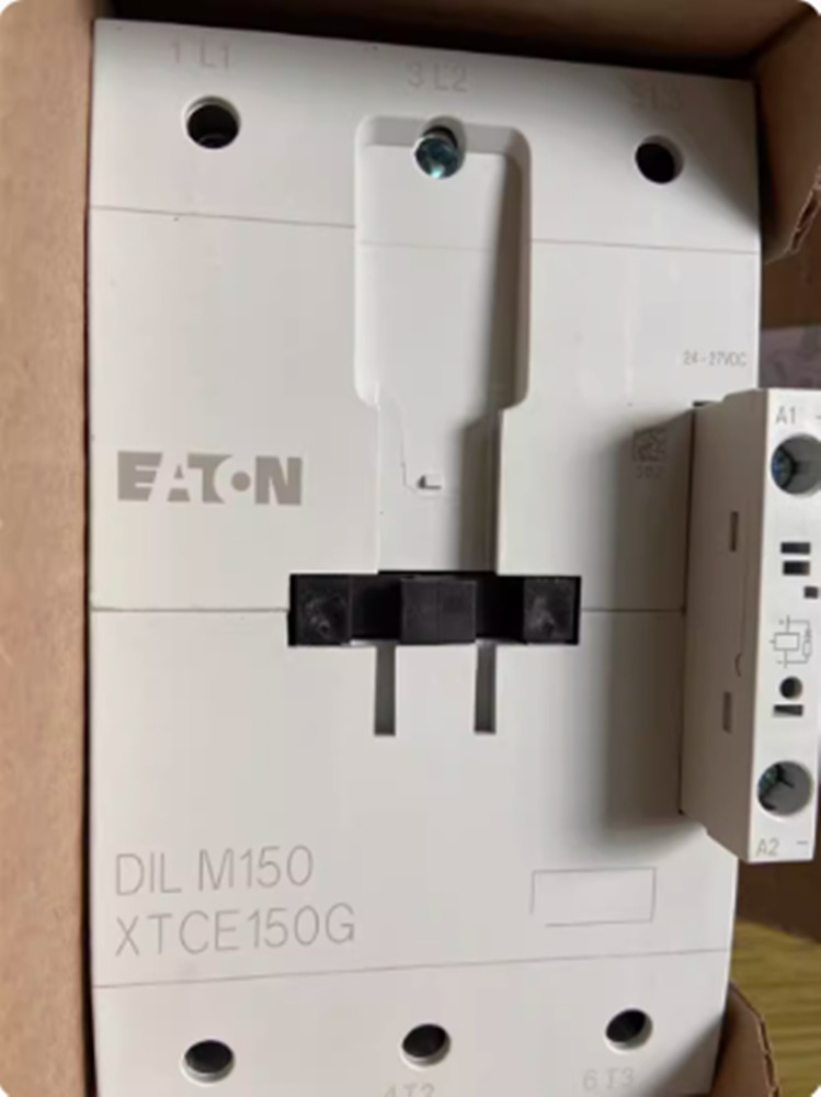 1pcs EATON Dc contactor DILM150 RDC24 switch
