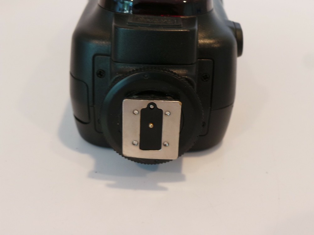 Neewer Speedlight Camera Flash NW561  