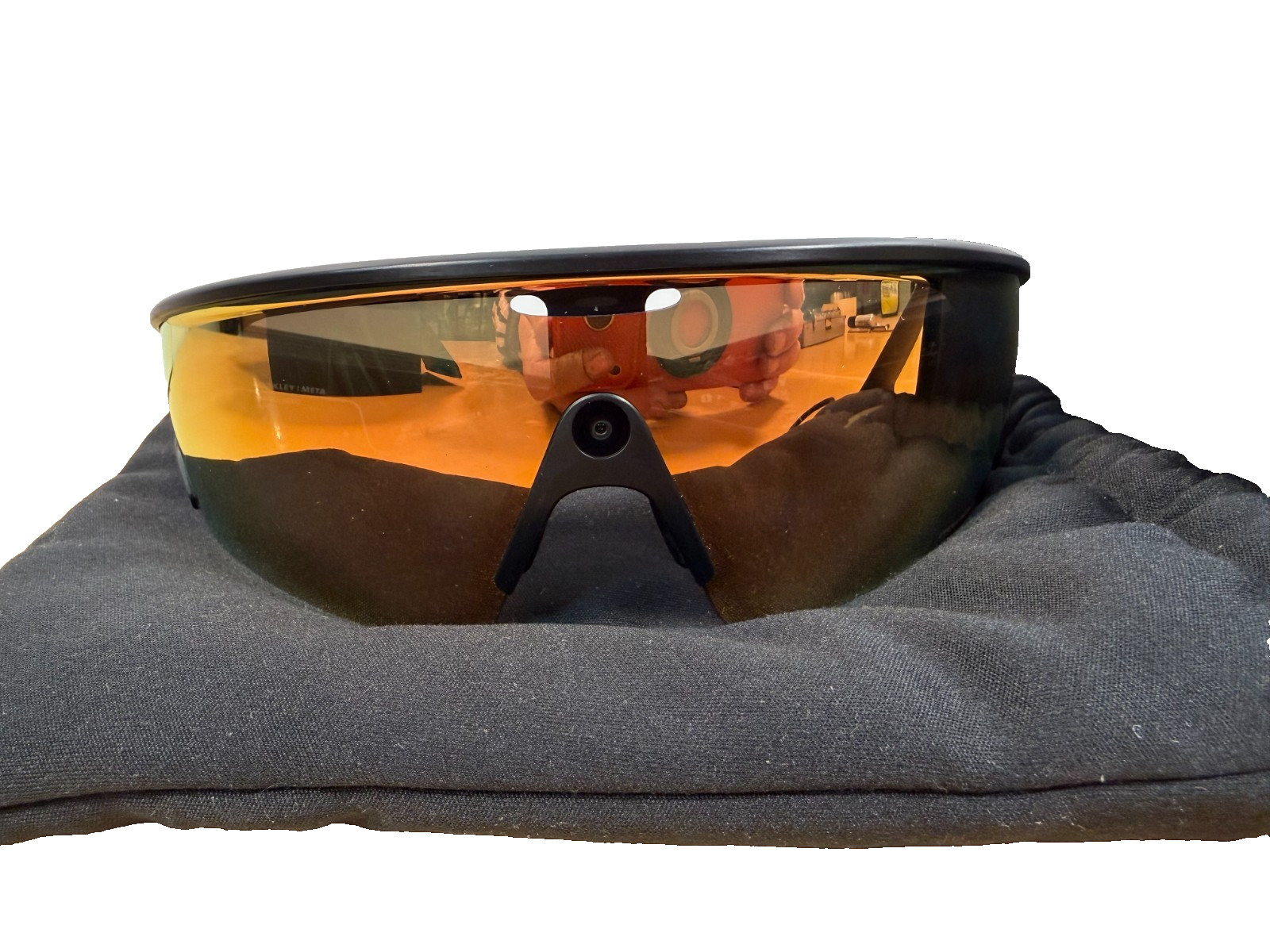 Oakley Meta Vanguard Black Prizm 24K 0W8001E (DEMO MODEL, SEE PHOTOS)