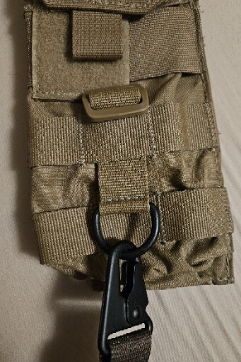 D-ring MOLLE Adapter
