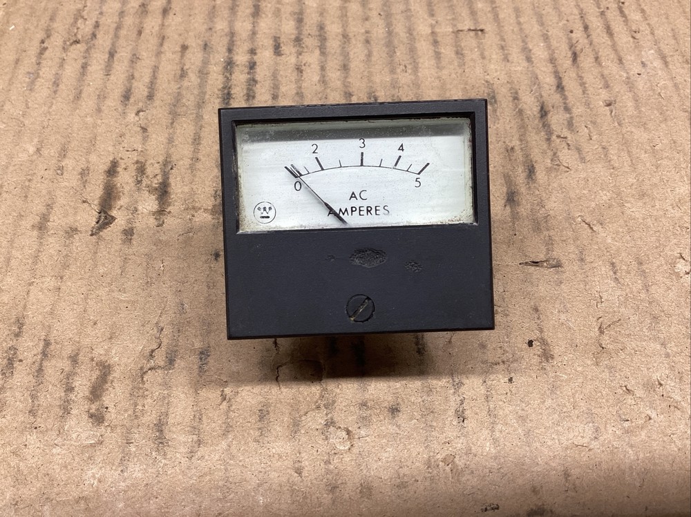Crompton 549-78 Panel Mount Ammeter 0-5 AC AMPERES #820M28