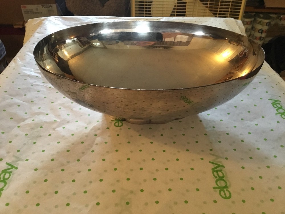 Silver plated oval shaped bowl