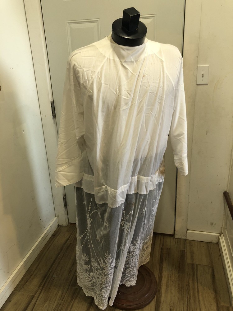 Catholic Church Alb Has Stains