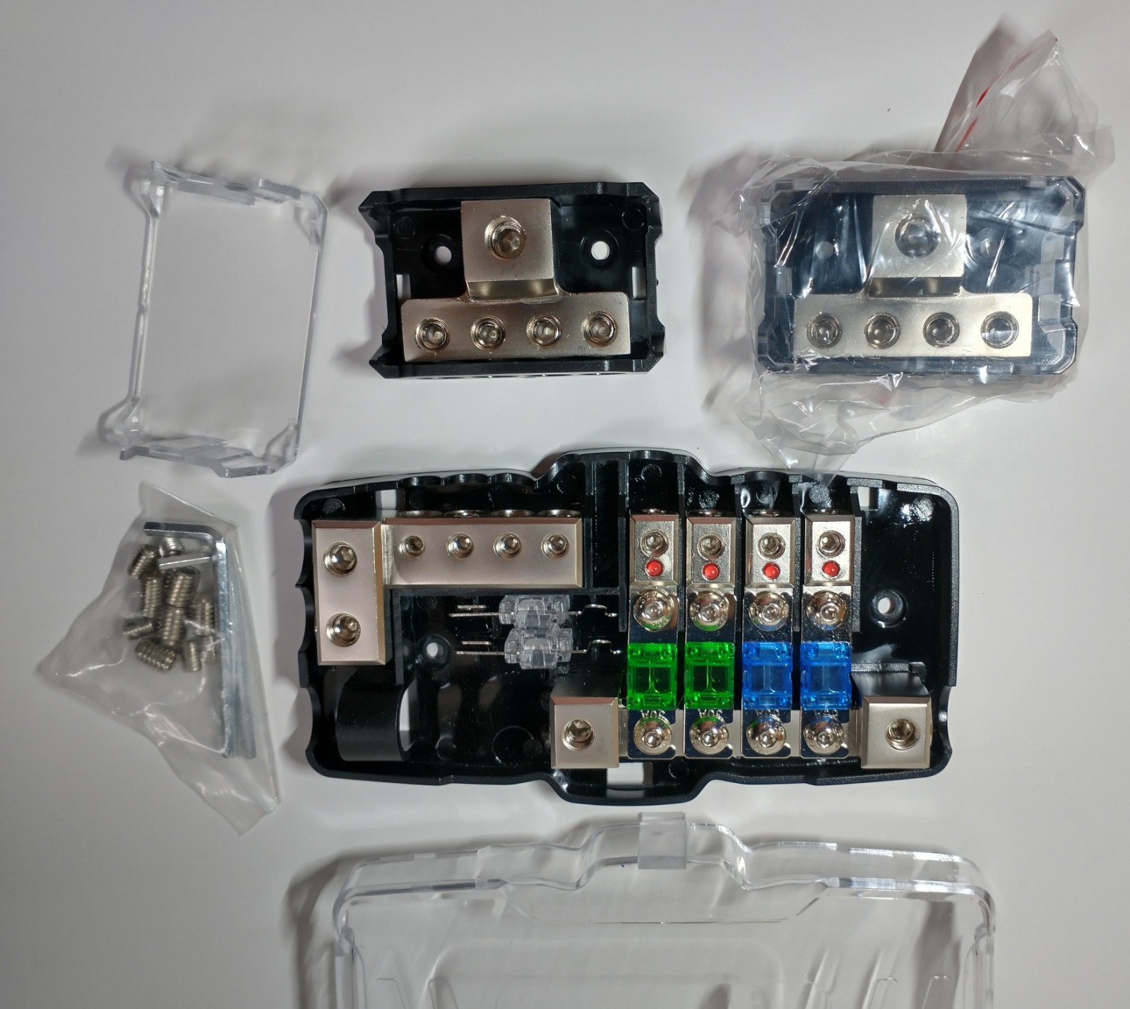 Car Audio 12 Volt 4 Way Power Distribution Block Set, 0/4 Input 4/10 Output New