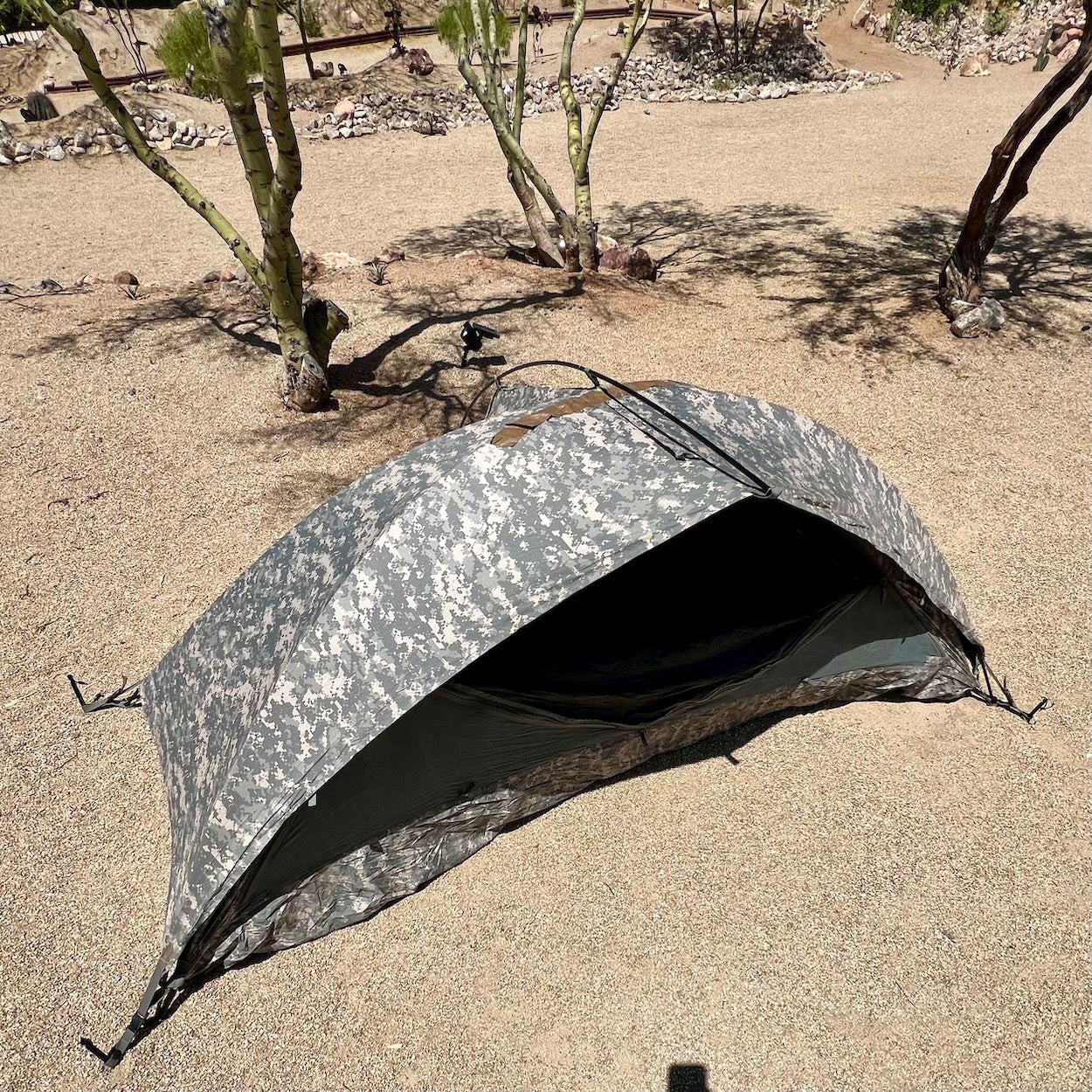 US Military Tent Combat Shelter System One-Person ACU Digital 072