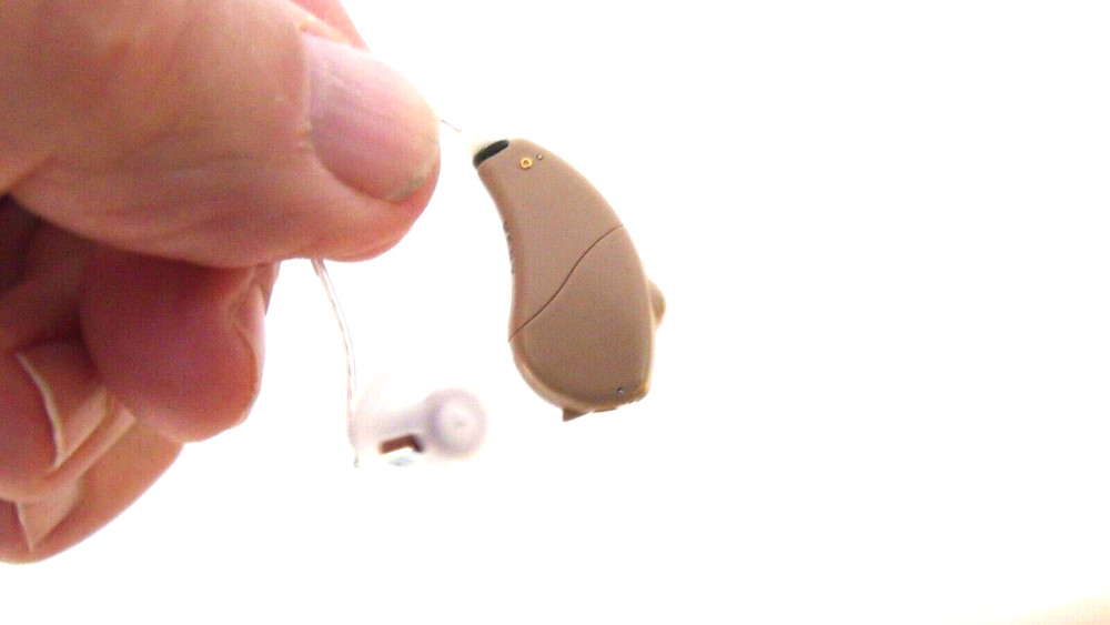 programmable TINY DIGITAL RIC HEARING AID LEFT FIT SERIOUS LOSS