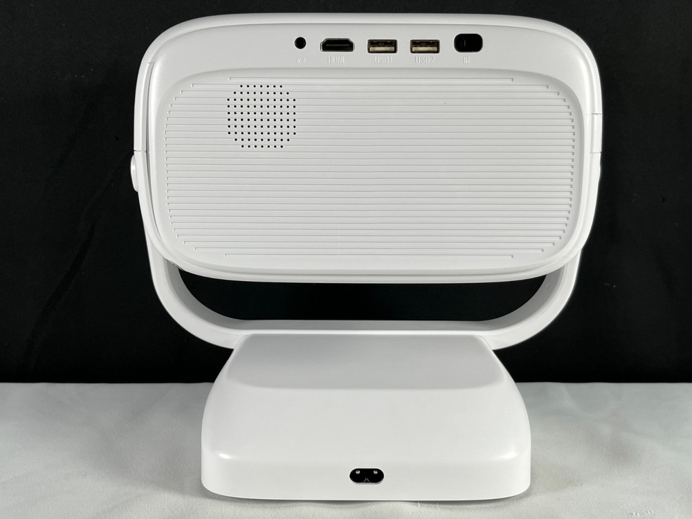 Xiapi Pro Z9 White Portable Remote Control Smart Projector Bundle