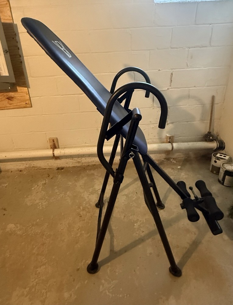 Body Vision Inversion Table