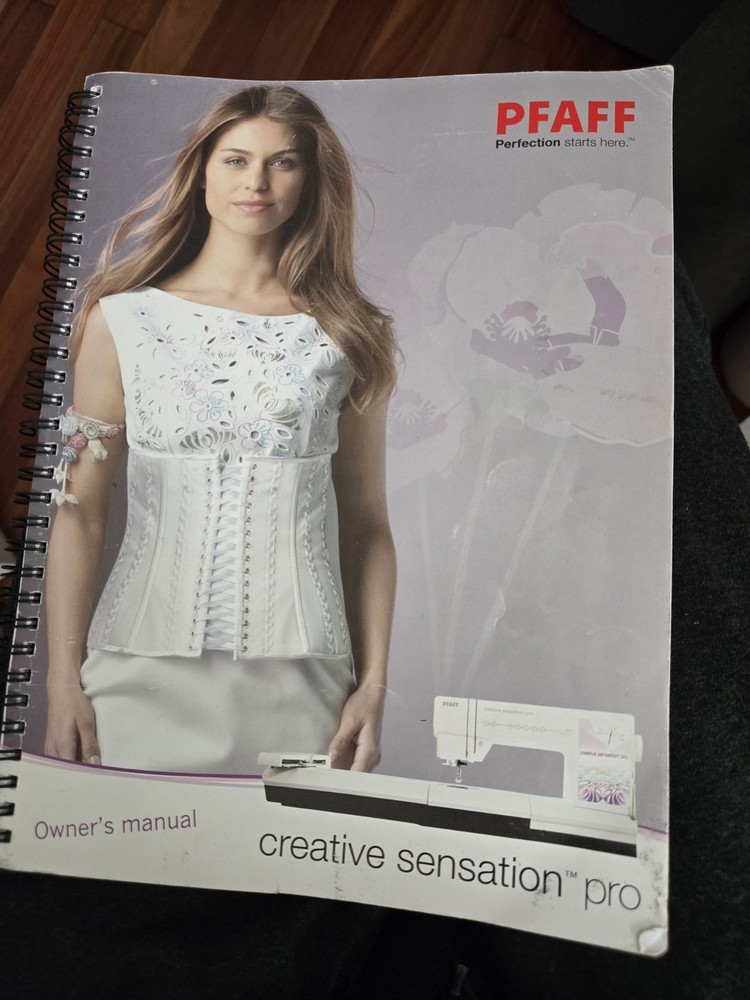 Pfaff Creative Sensation Pro -- PROFESSIONALLY SERVICED/LOW HOURS/GREAT SHAPE