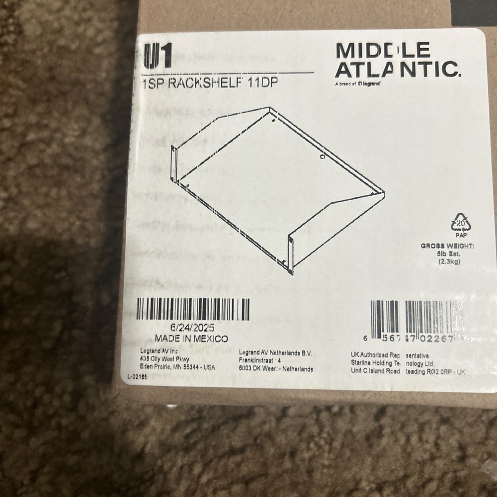 Middle Atlantic - U1 universal Rack Shelf Isp 11dp