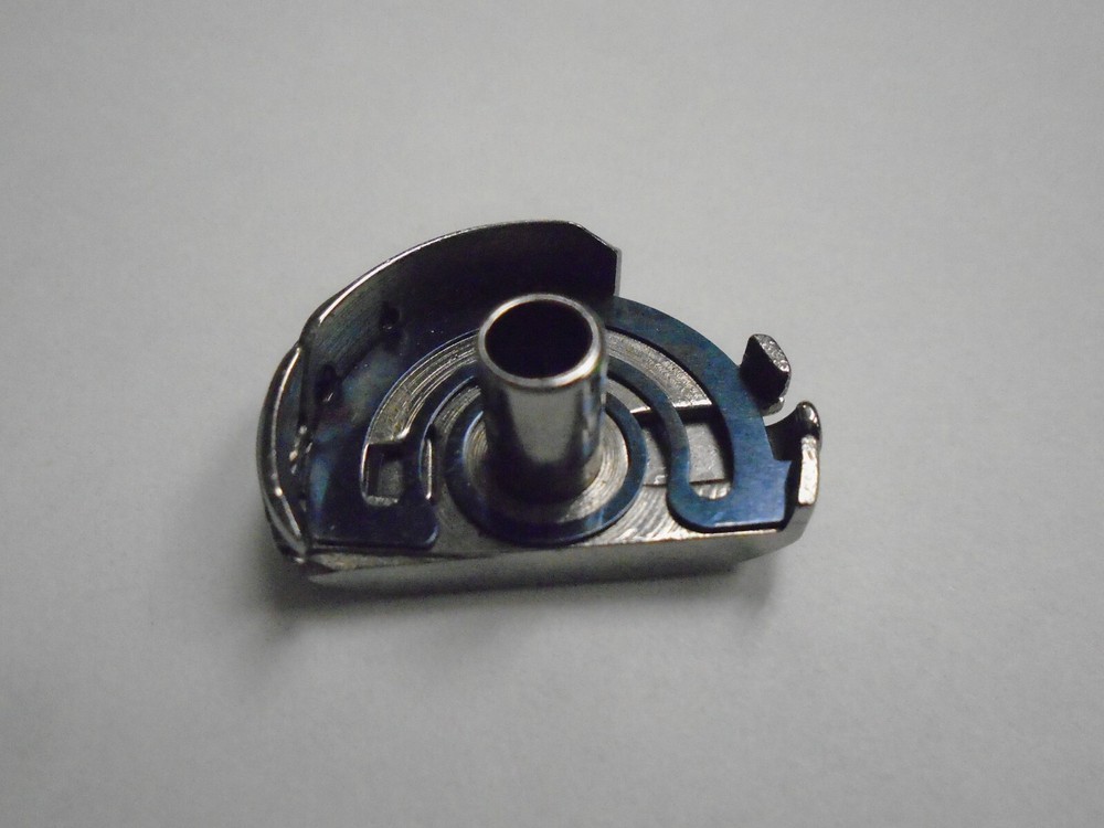 BC-HTH(E) BC-HTH-E BCHTHE SEWING MACHINE BOBBIN CASE A684