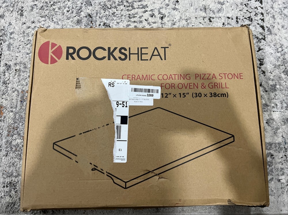 Pizza Stone Bread Baking Stone 30 x 38cm Rectangular Stone for Oven and Grill