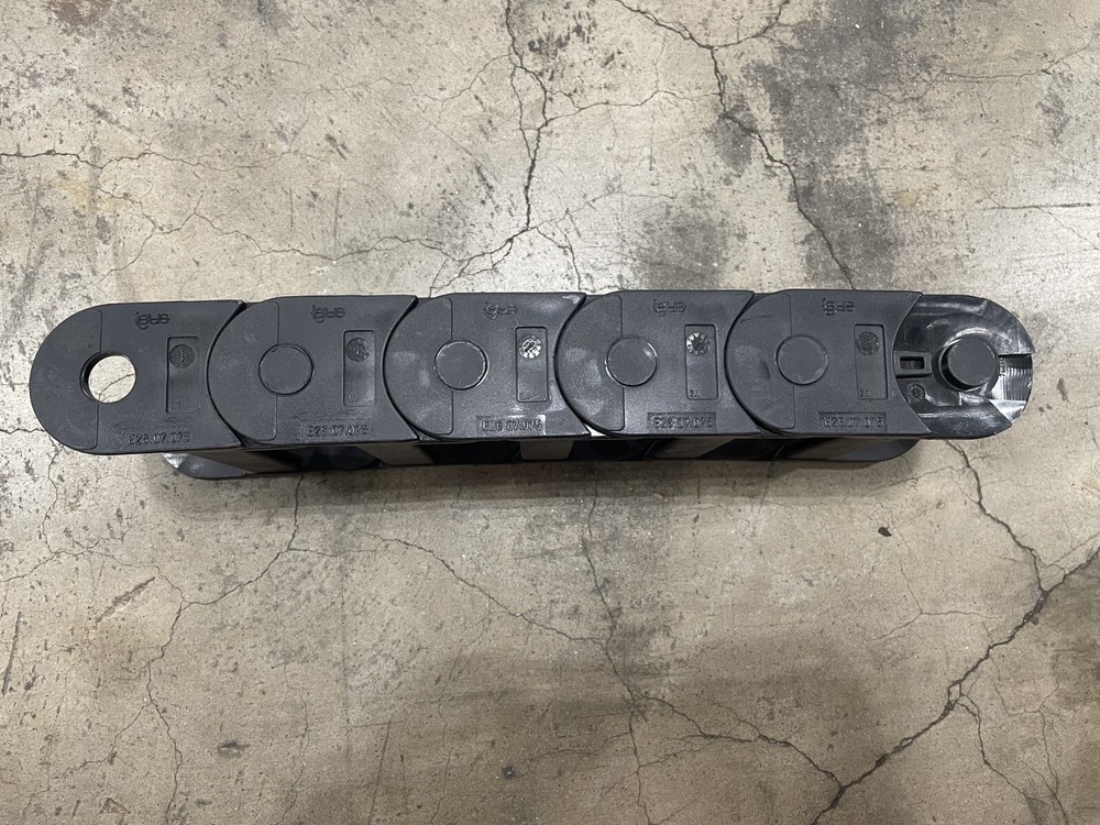 IGUS E26.07.075 CABLE CHAIN