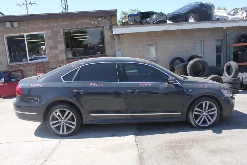 PASSAT 2017 Camera/Projector 601855