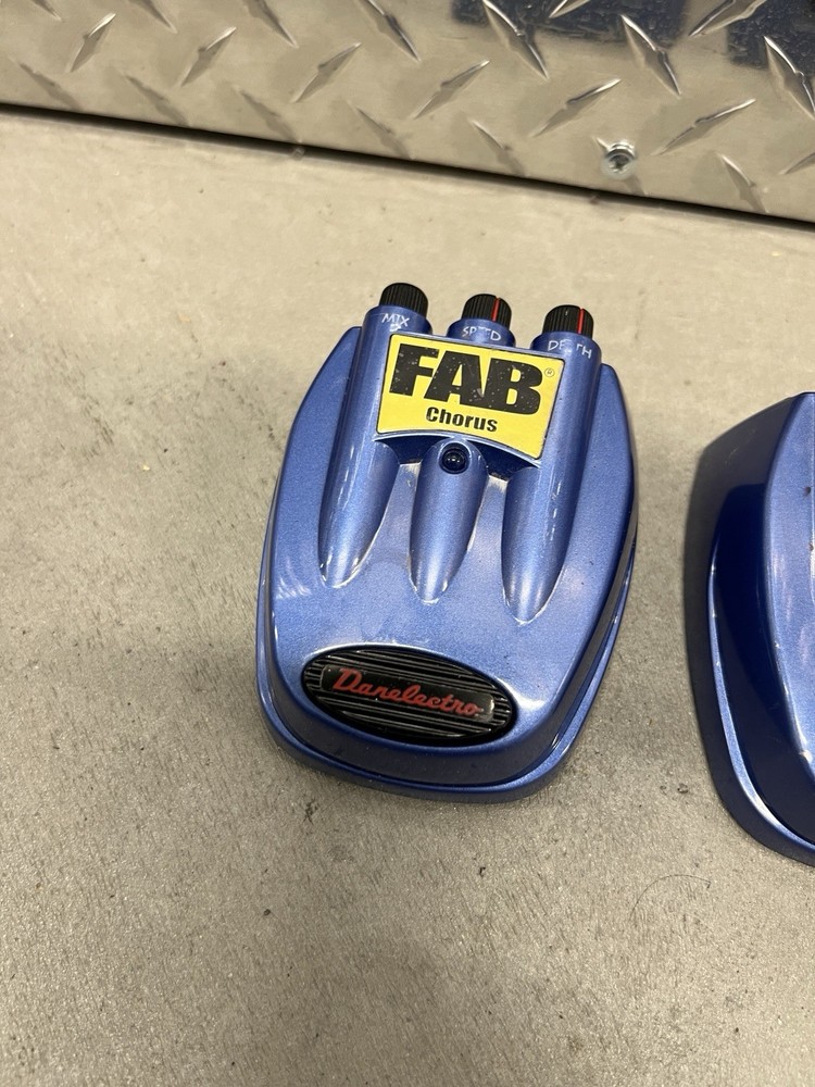 Untested Danelectro FAB Chorus Guitar Effects Pedal