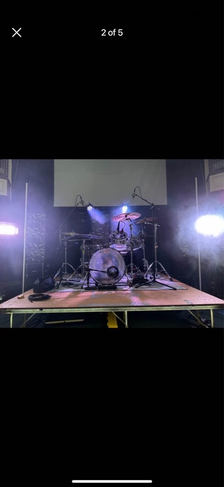 ANDY MINEO'S dw acrylic drum set 
