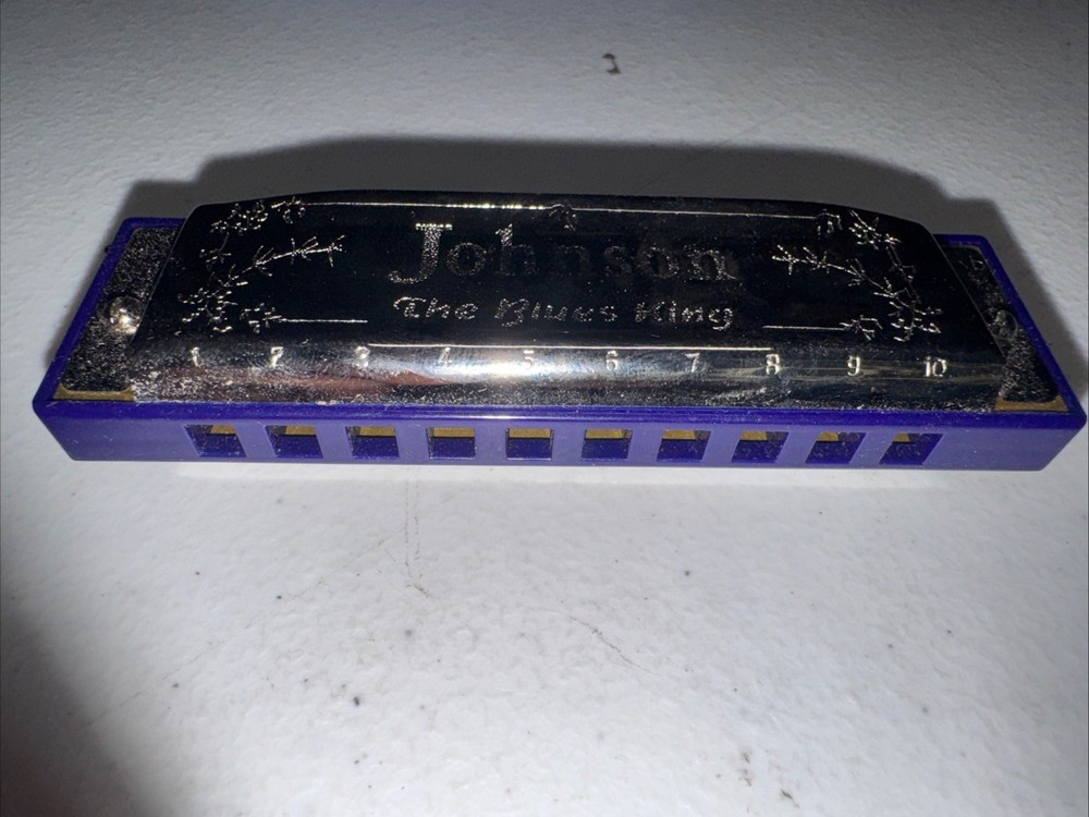 Johnson "The Blues King' harmonica With Case Musical Instruments Key D