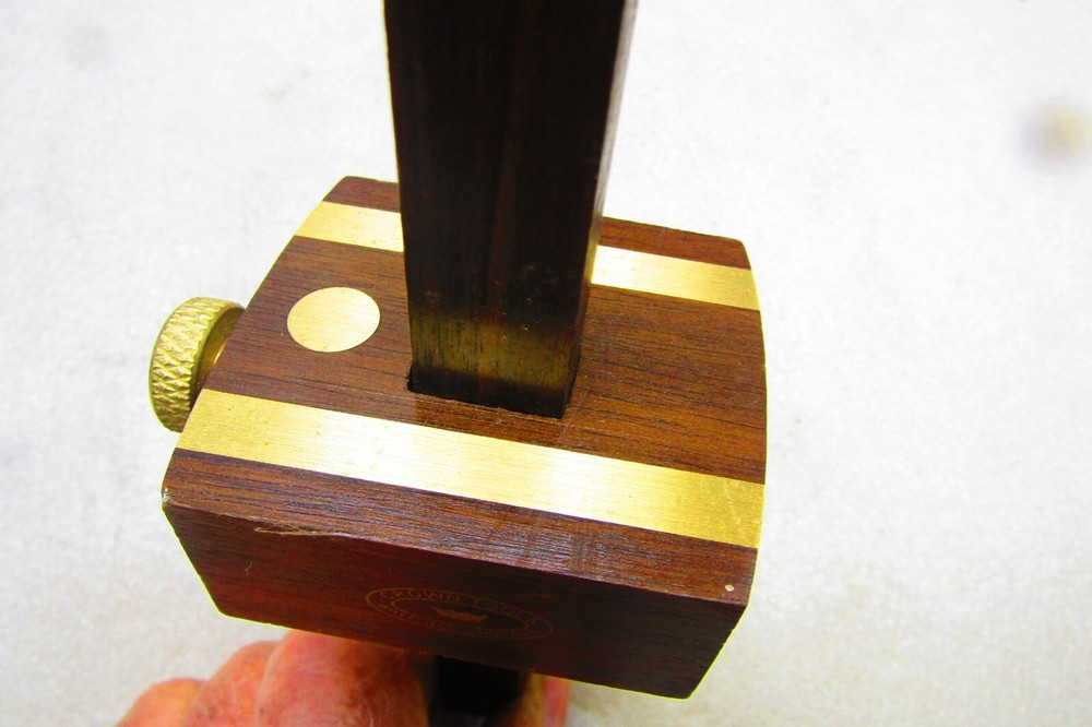 Marking gauge by Crown Tools