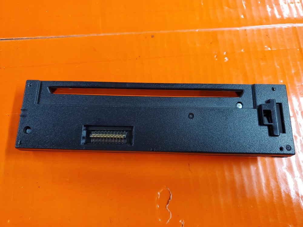 JVC KD-T900BTS Faceplate