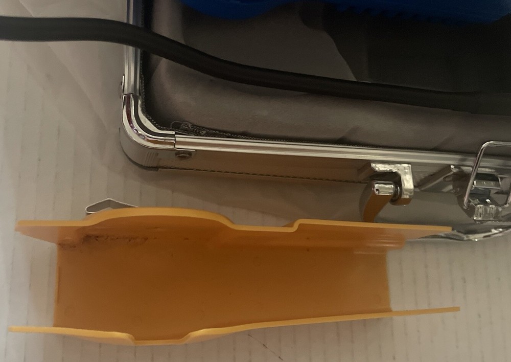 Refrigeration Leak Detector