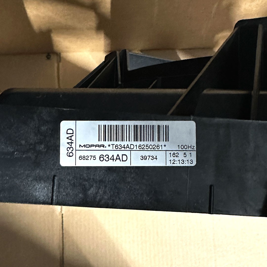 NEW OEM 2019-2025 Ram / Jeep Mopar Radiator Cooling Fan Module Mopar 68275634AD