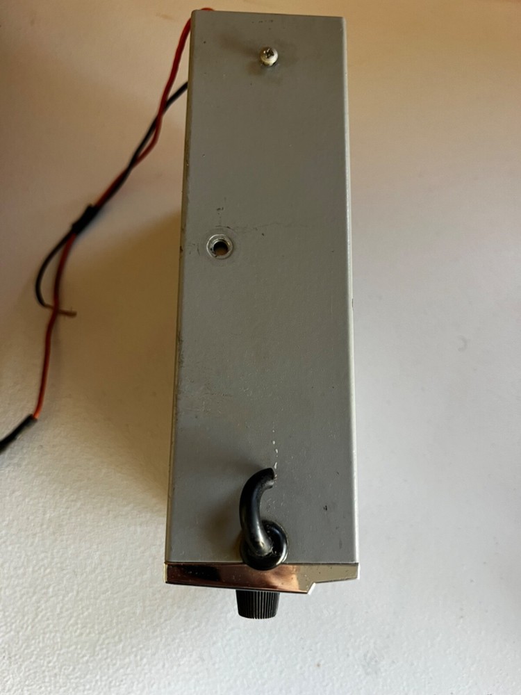 Johnson Messenger 100 CB
