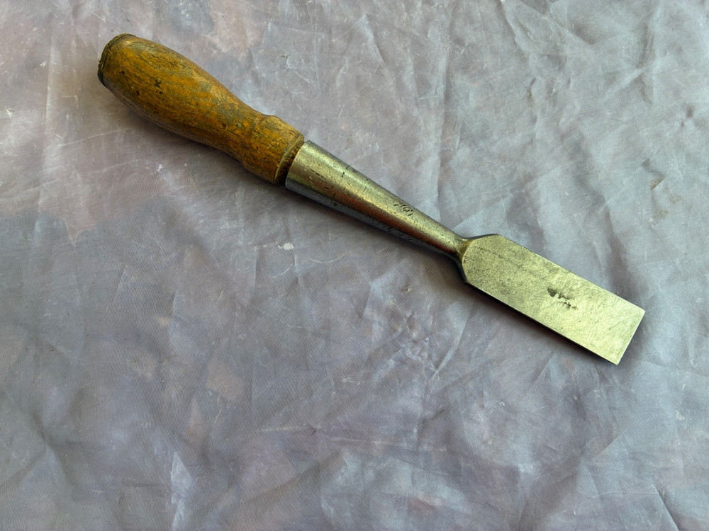 VINTAGE JAMES SWAN ONE INCH WIDE SOCKET CHISEL EXCELLENT CONDITION