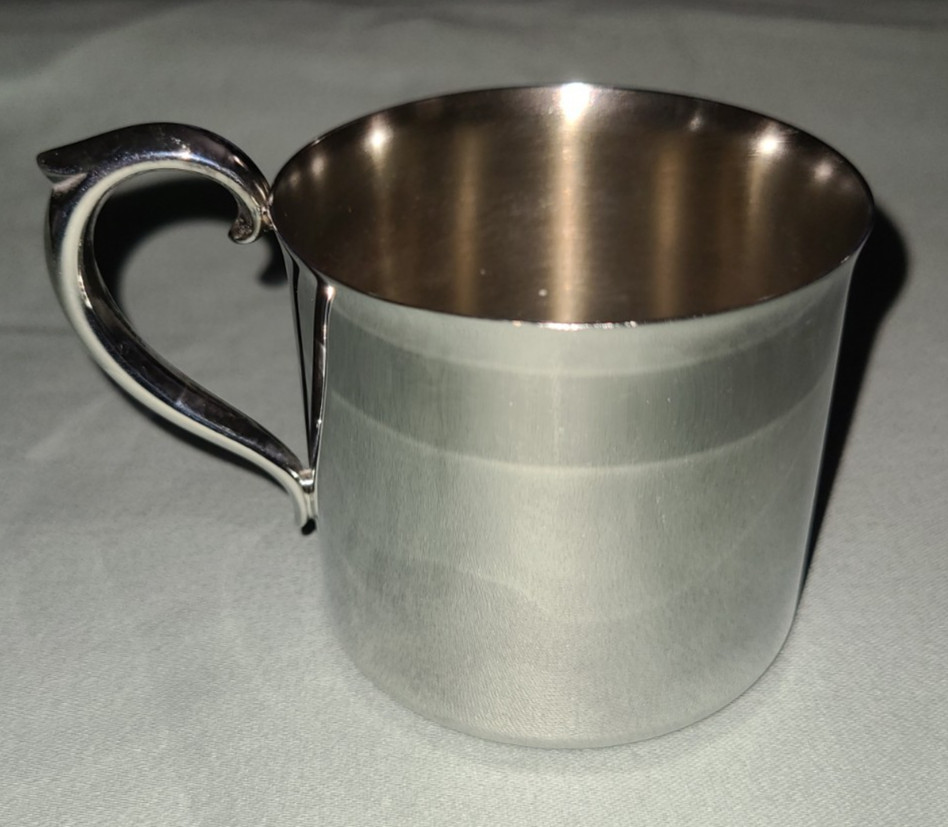 Vtg Reed & Barton silverplate baby cup / mug w handle # 865, no engraving
