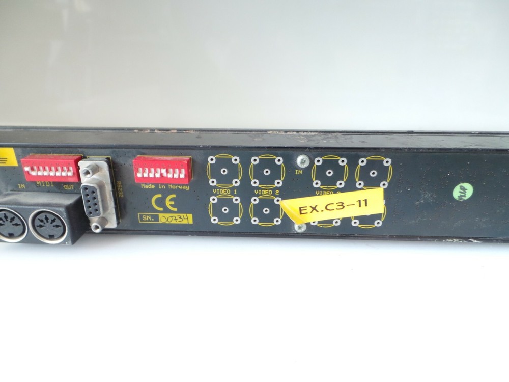Network 16-ProS CP Vikink X Audio Video Router Control Panel