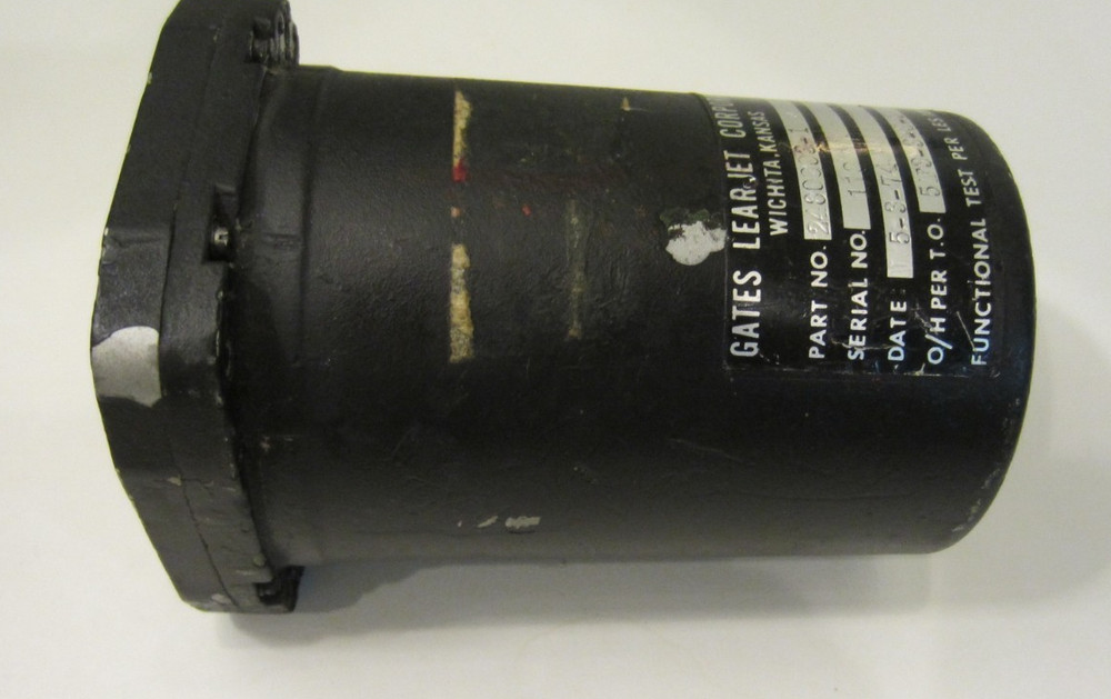 RARE GATES LEAR JET ALTIMITER P/N 2480003-1 WITH FUNCTIONING DIAL