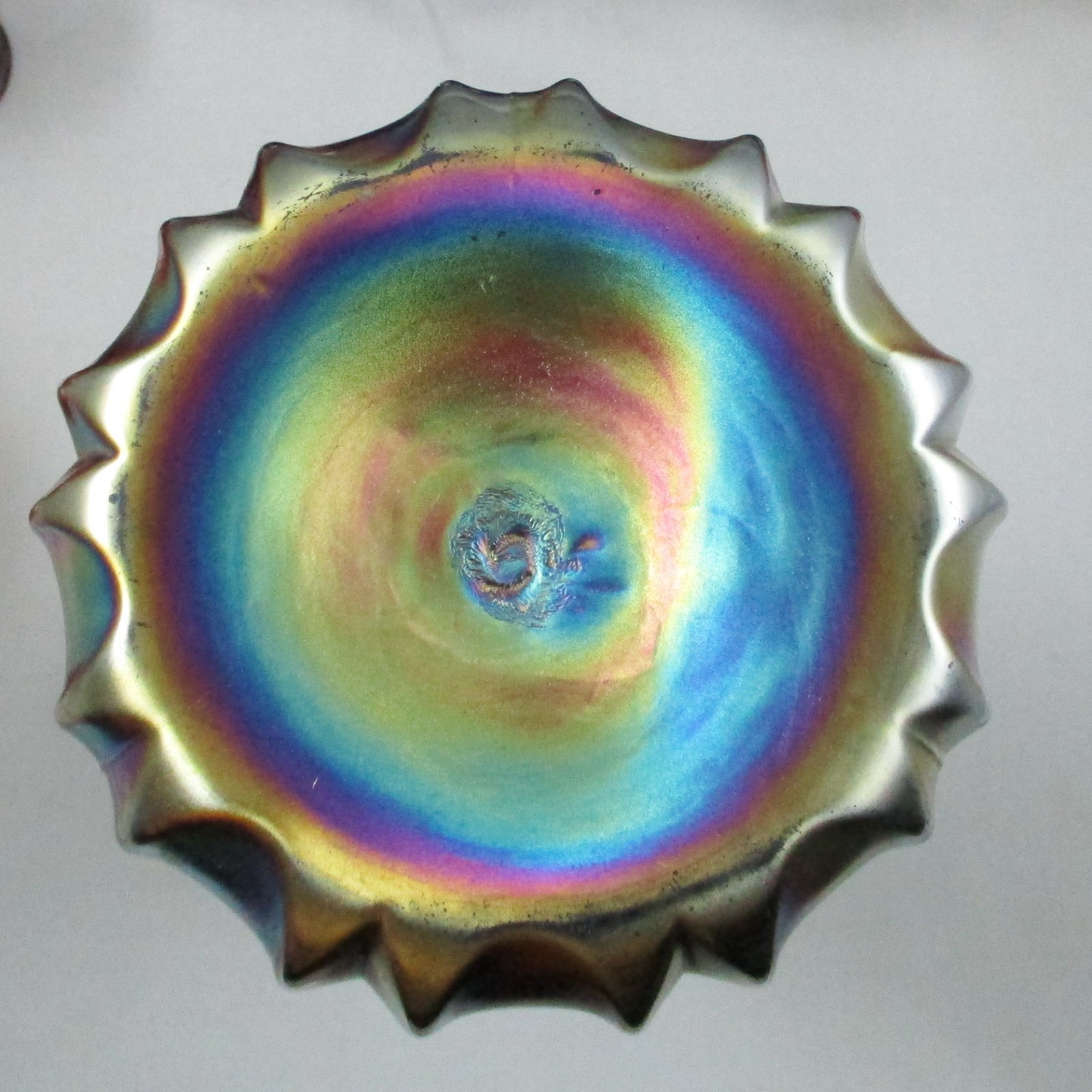 NORTHWOOD AMETHYST GRAPE & CABLE CARNIVAL GLASS DECANTER WITH STOPPER