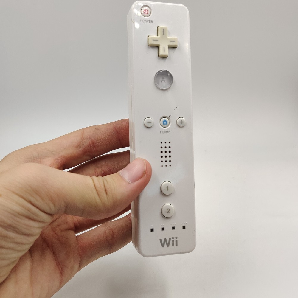 Nintendo Wii Remote Controller – OEM Authentic – Motion Plus – Pick Your Color