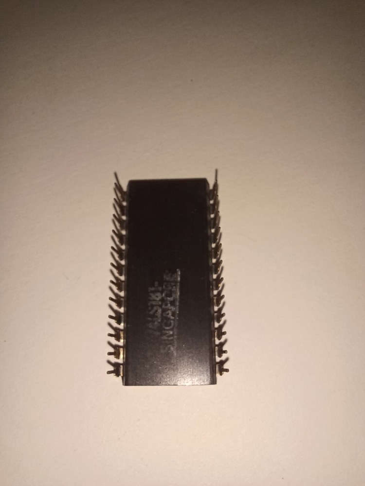 SN74LS181N Texas Instruments Arithmetic Logic Unit 4-Bit DIP24 VINTAGE 1976!