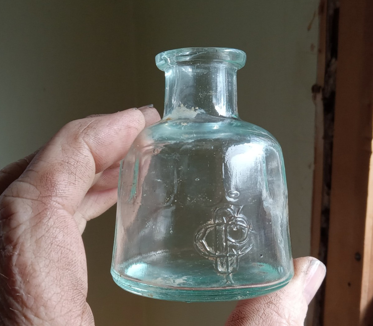 1890s CPCo (CROSS PEN CO PROVIDENCE,RI) CONE INK BOTTLE SHOWN DUG IN VIDEO